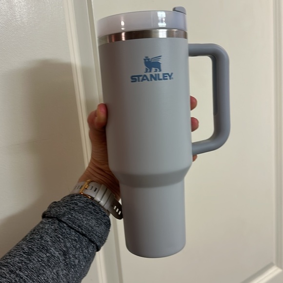 Stanley 40oz. Quencher Fog - Picture 2 of 12